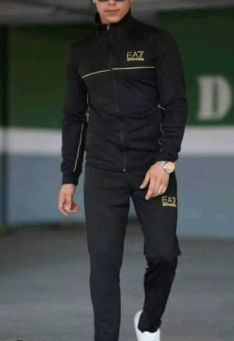 Мъжки екипи две части