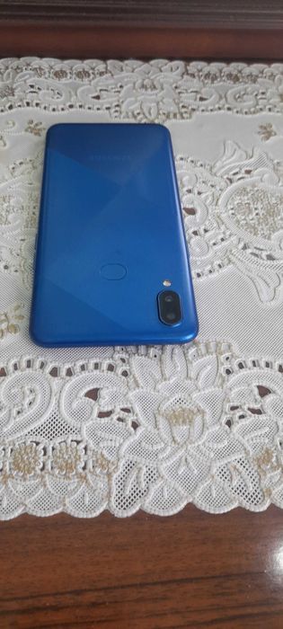 Samsung a10s yaxshi holatda