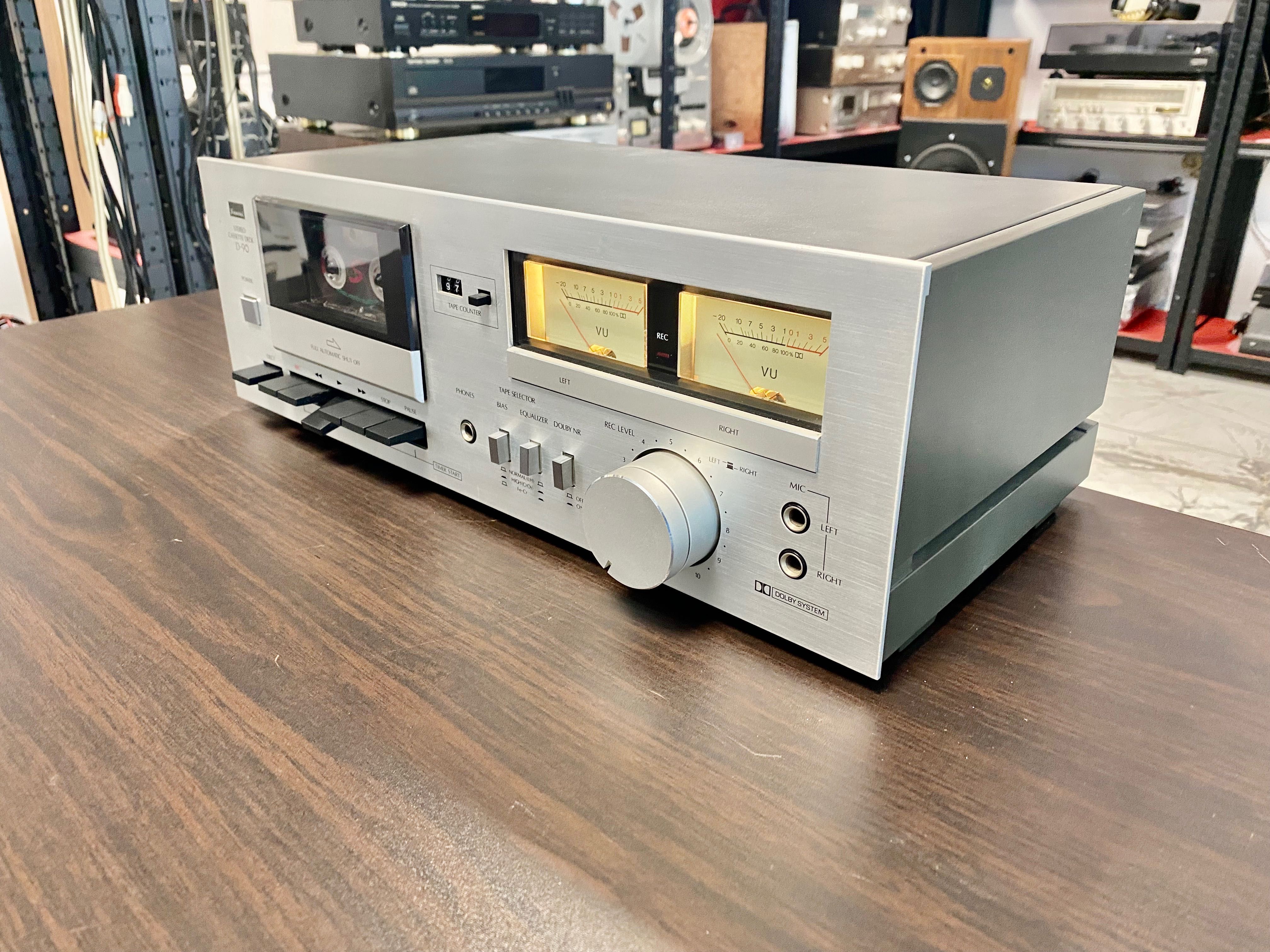 Kасетен дек Sansui