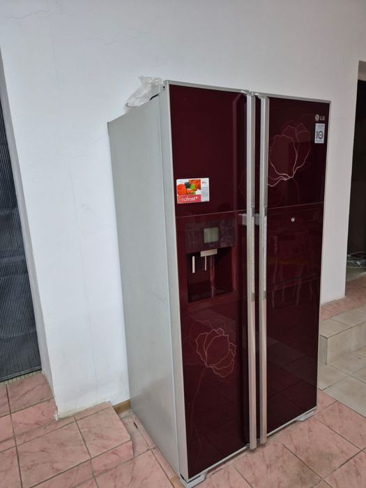 Продается холодильник в отличном состояний