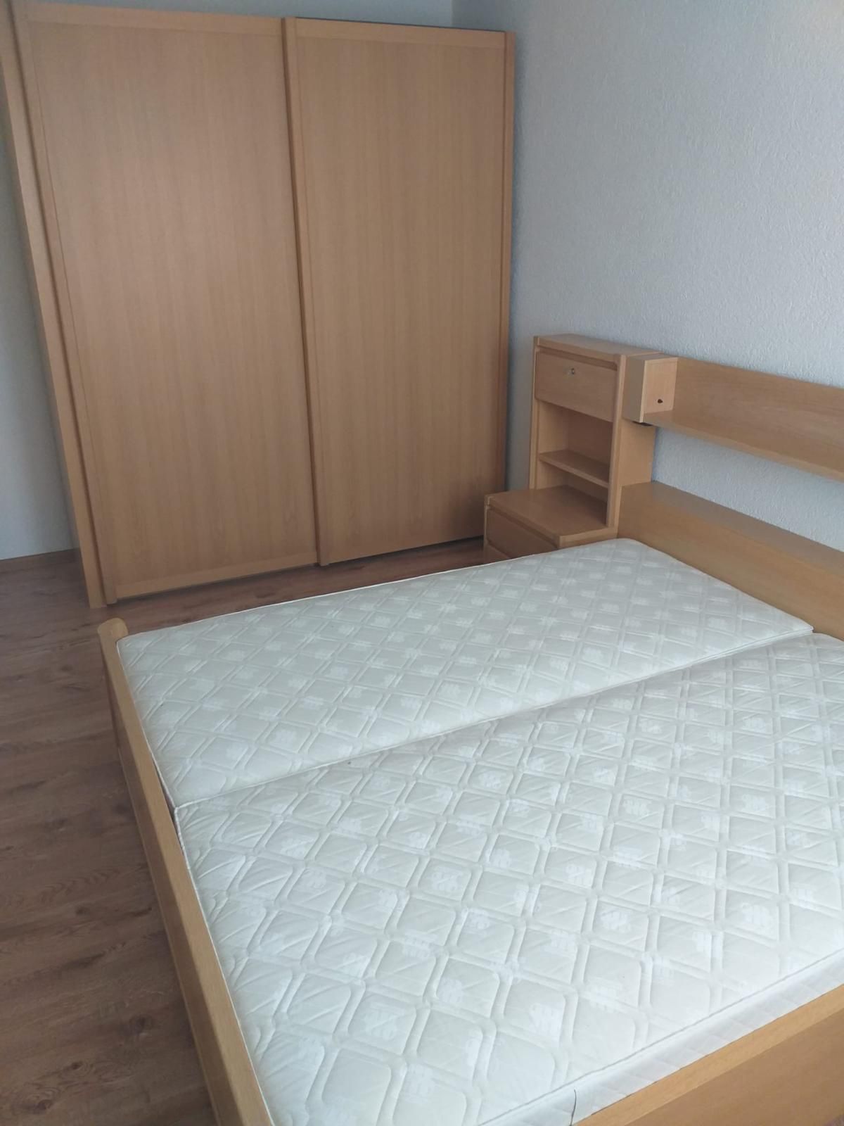 Vând apartament în Lugoj