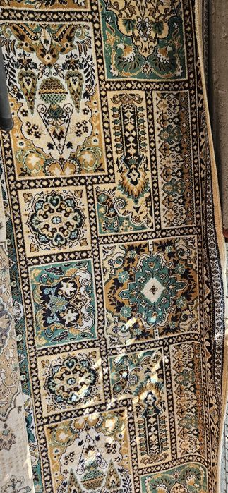 Covor 3*3,5m stare foarte buna