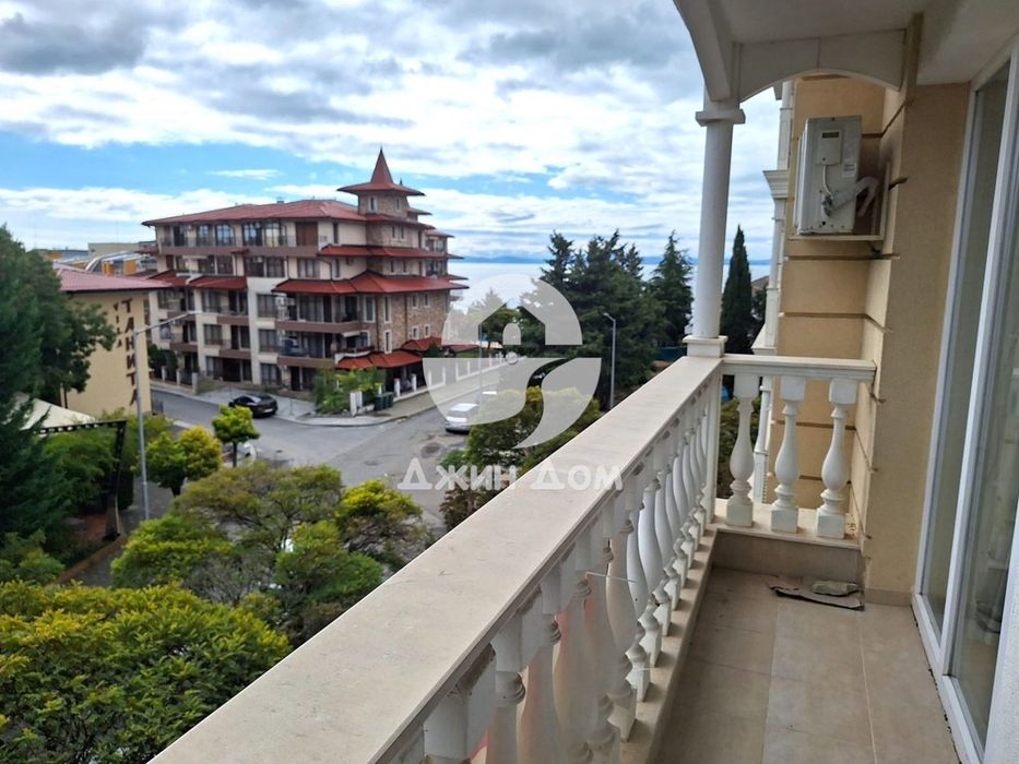 Двустаен апартамент с ГЛЕДКА МОРЕ във Вила Катерина, с.Равда