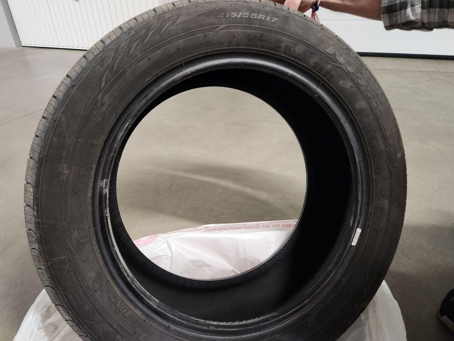 2 бр. Летни гуми NEXEN (215/55R17)