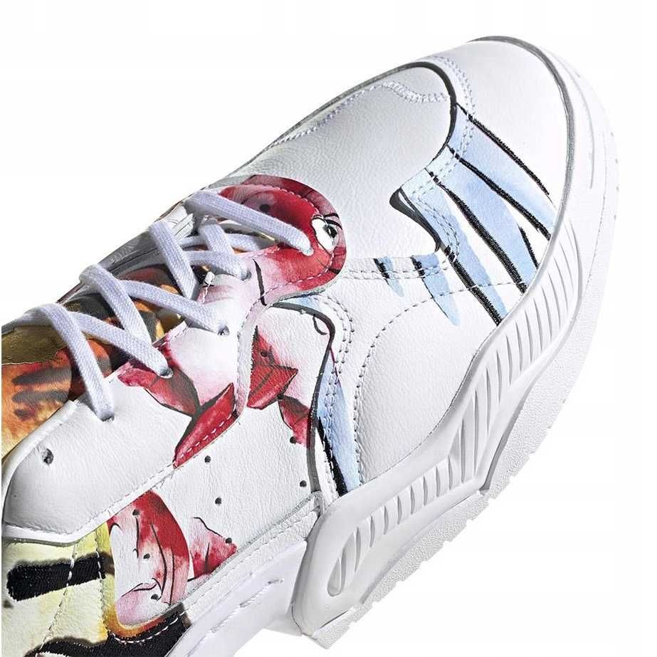 Оригинални дамски кецове * ADIDAS SUPER COURT * EU 36