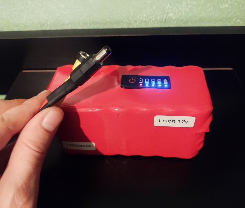 Acumulator/Baterie pentru mascotă gonflabilă