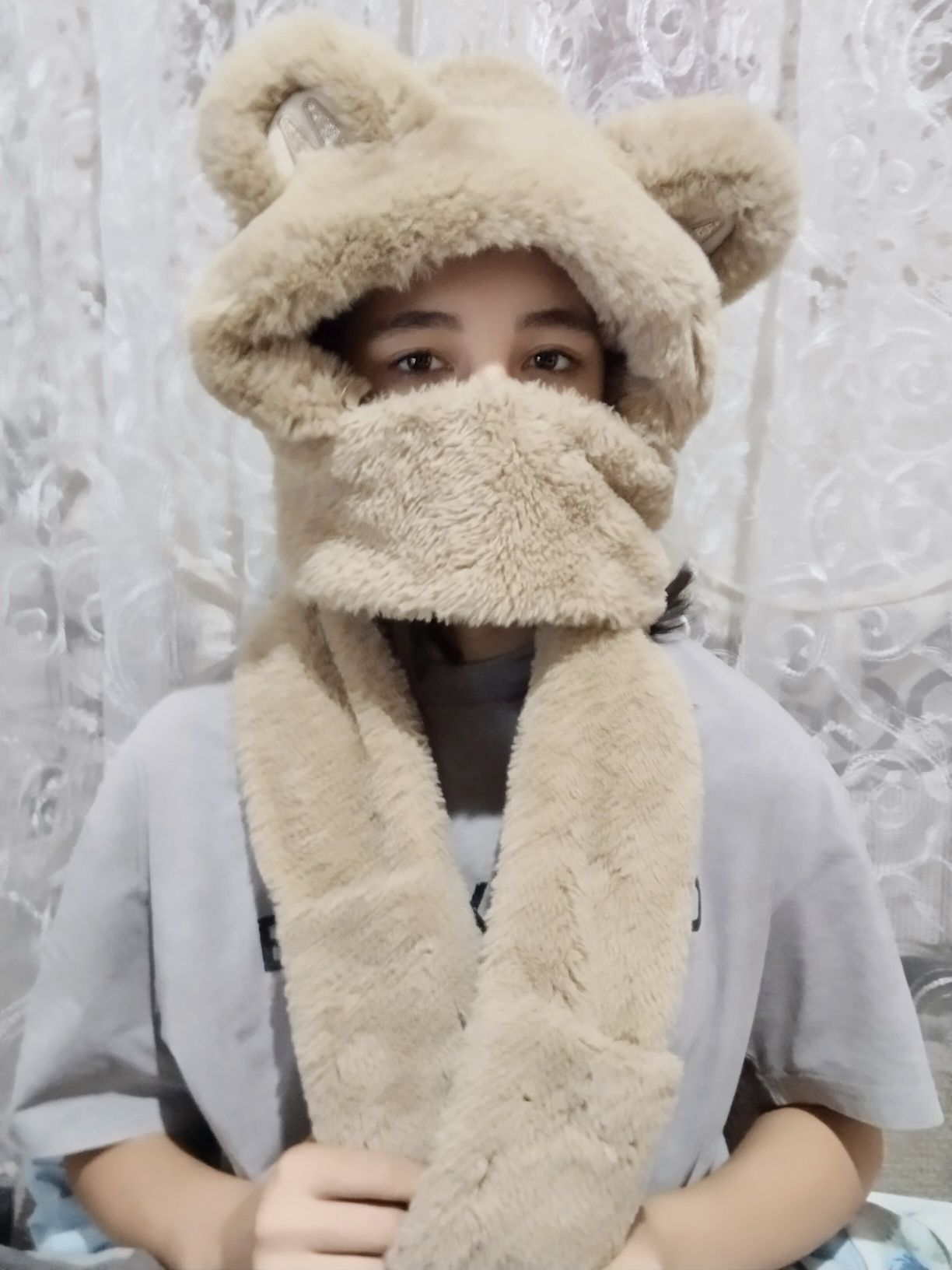 Продам шапку 3 в 1