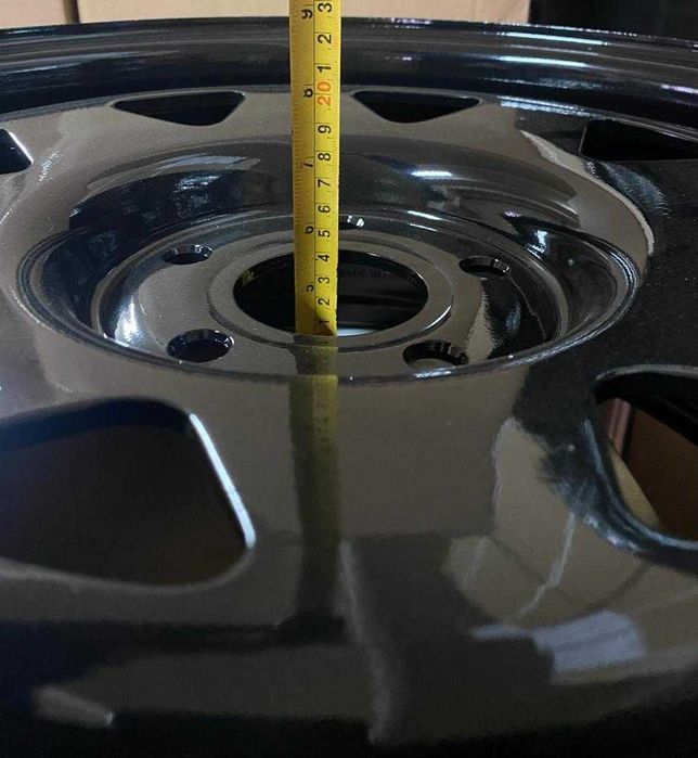 Jante din tabla off-road 16x7J 5x114,3 ET +30 CB 66,1 Dacia Duster