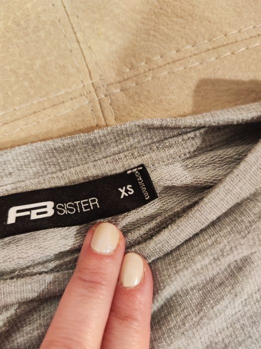 Rochie hanorac cu voal