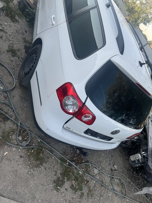 Triple .lampi spate passat b6