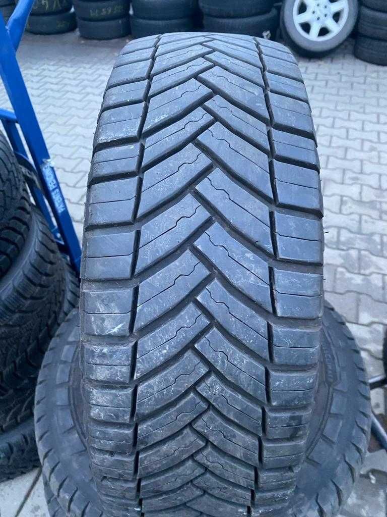 Anvelope All Season Michelin Agilis Cross Climate 215 65 16 C