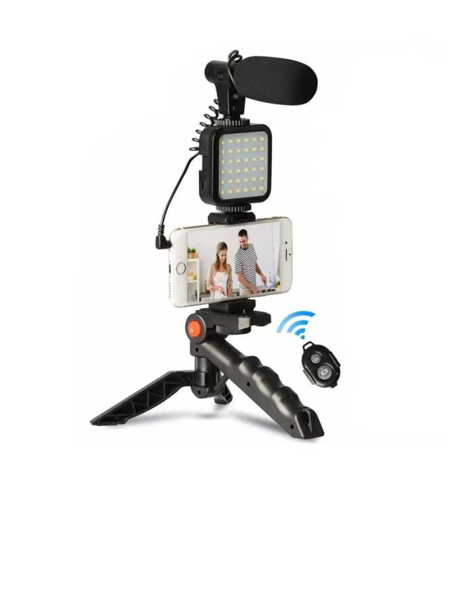 Комплект штатив для видеоблога AY-49 с микрофоном и подсветкой