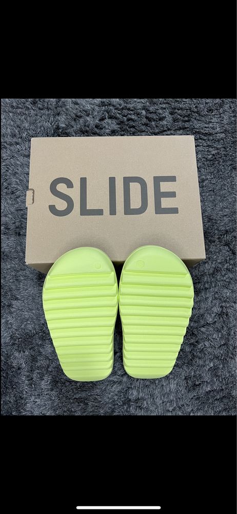 Adidas Yeezy Slide Green Glow