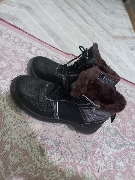 Зимный спецобувь