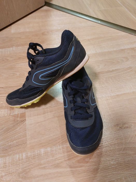 Шпайкове за лека атлетика