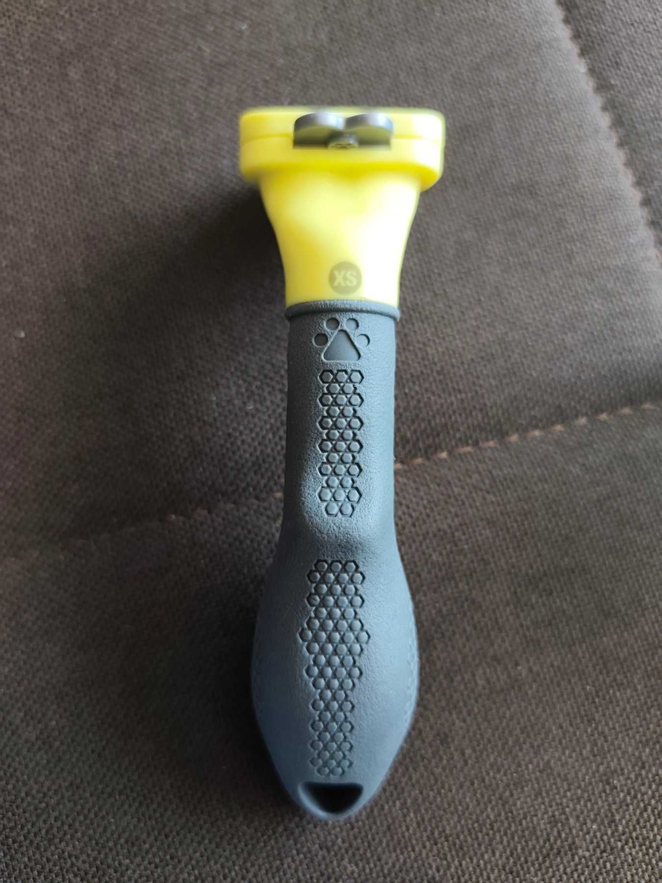 Furminator за куче XS_използван малко
