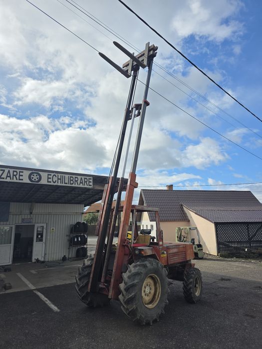 Incarcator Motostivuitor de terenManitou MB 30 de 3 tone