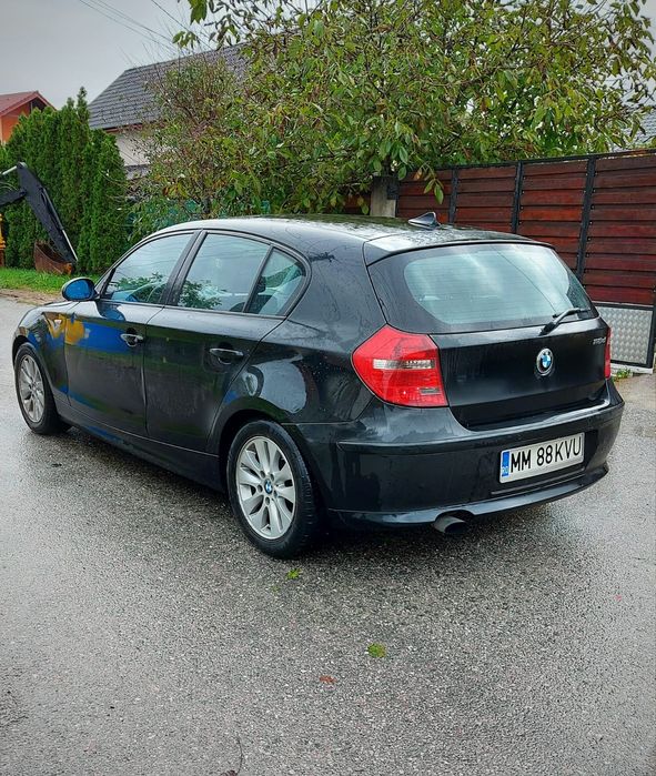 Vând bmw seria 1