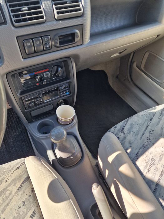 Mazda Demio 2000