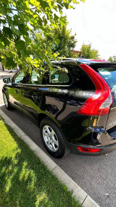 Volvo XC 60 Volvo XC 60 , 2.4 diesel 4WD 4x4 - cutie Manuala - Euro 5
