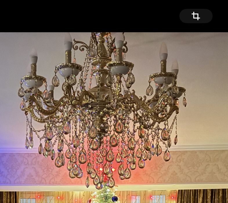 Продам люстру для зала отл 10ти рожковая