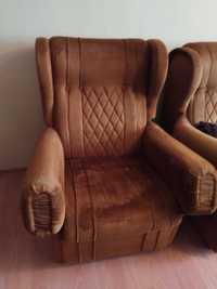 Разтегателен диван с фотьойли