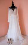 Vand rochie mireasa din matase naturala, marime 46-48