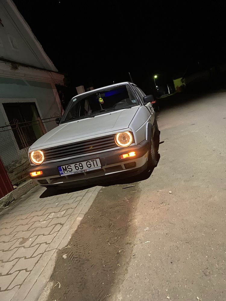 Volkswagen golf 2
