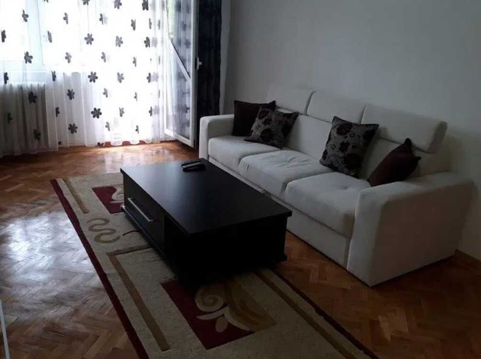 Дава се под наем Четиристаен апартамент в Пловдив, Западен - 120 кв.м за 311.1 € - Снимка #1