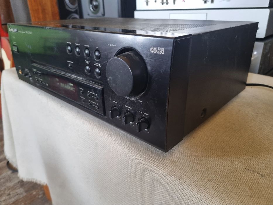 Pioneer SX 205 RDS. 40 watts /canal. Perfect functional.