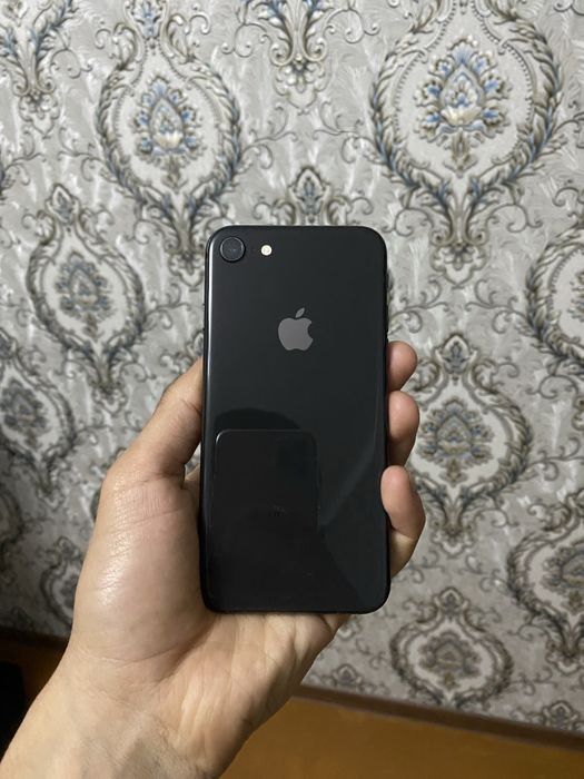 iPhone 8 64gb black