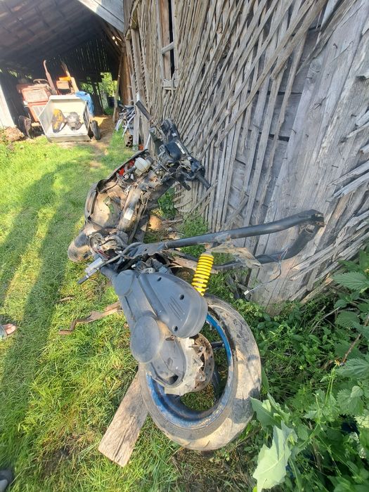 Scuter Aprilia sr 50
