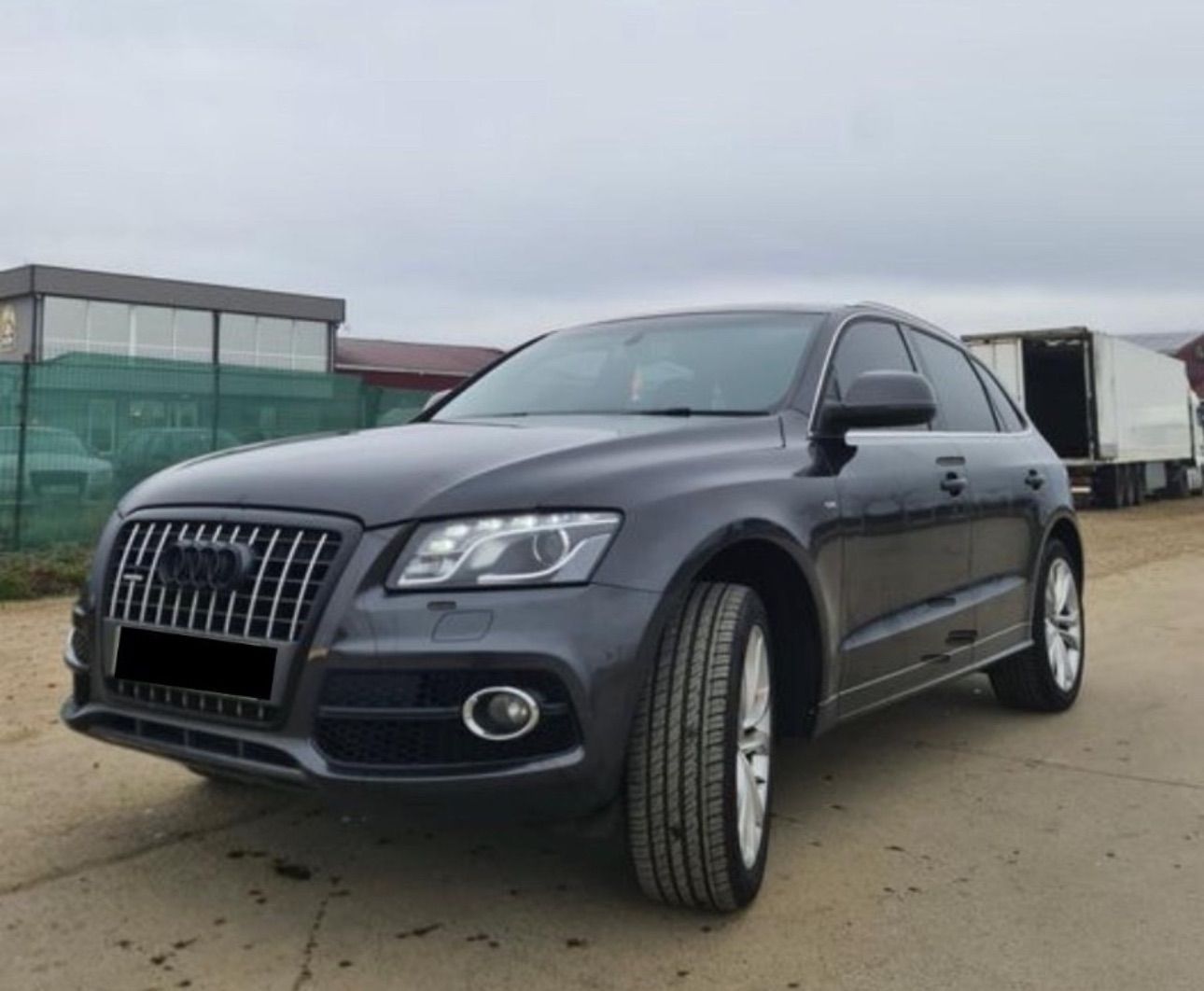 Dezmembrez / Dezmembrari Audi Q5 S-Line 2.0TDI CGLC 2008-2012