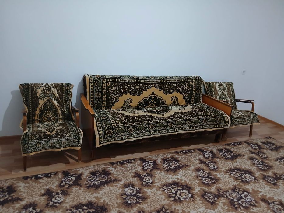 Продам диван б/у