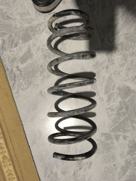 Пружина задняя Kia cerato 2014г.