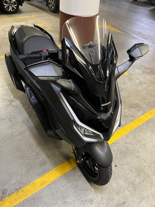 Maxi-scuter Honda Forza 350