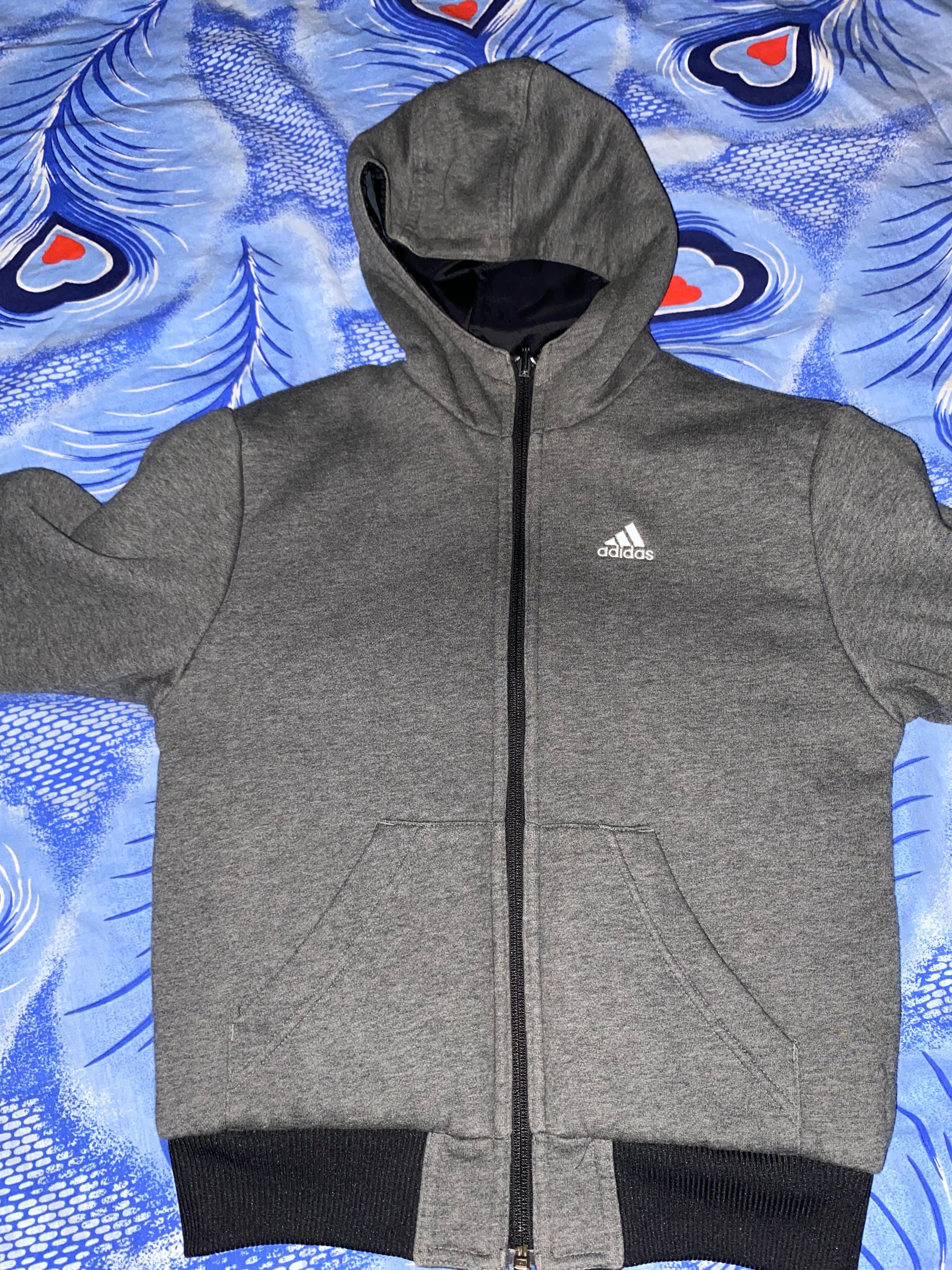 Двулицево детско яке Adidas -размер 6-7 години