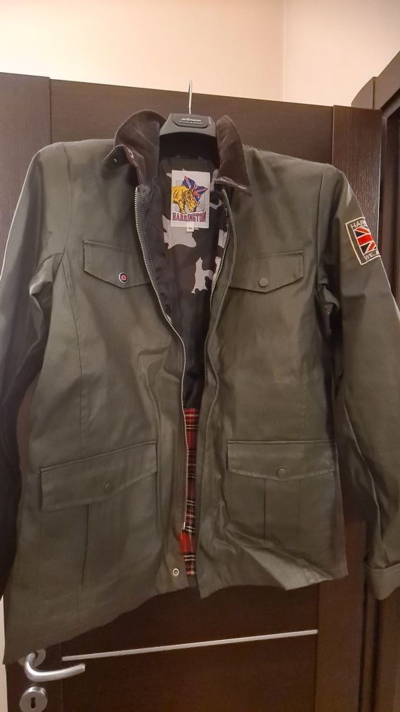 Jacheta verde militar impermeabila