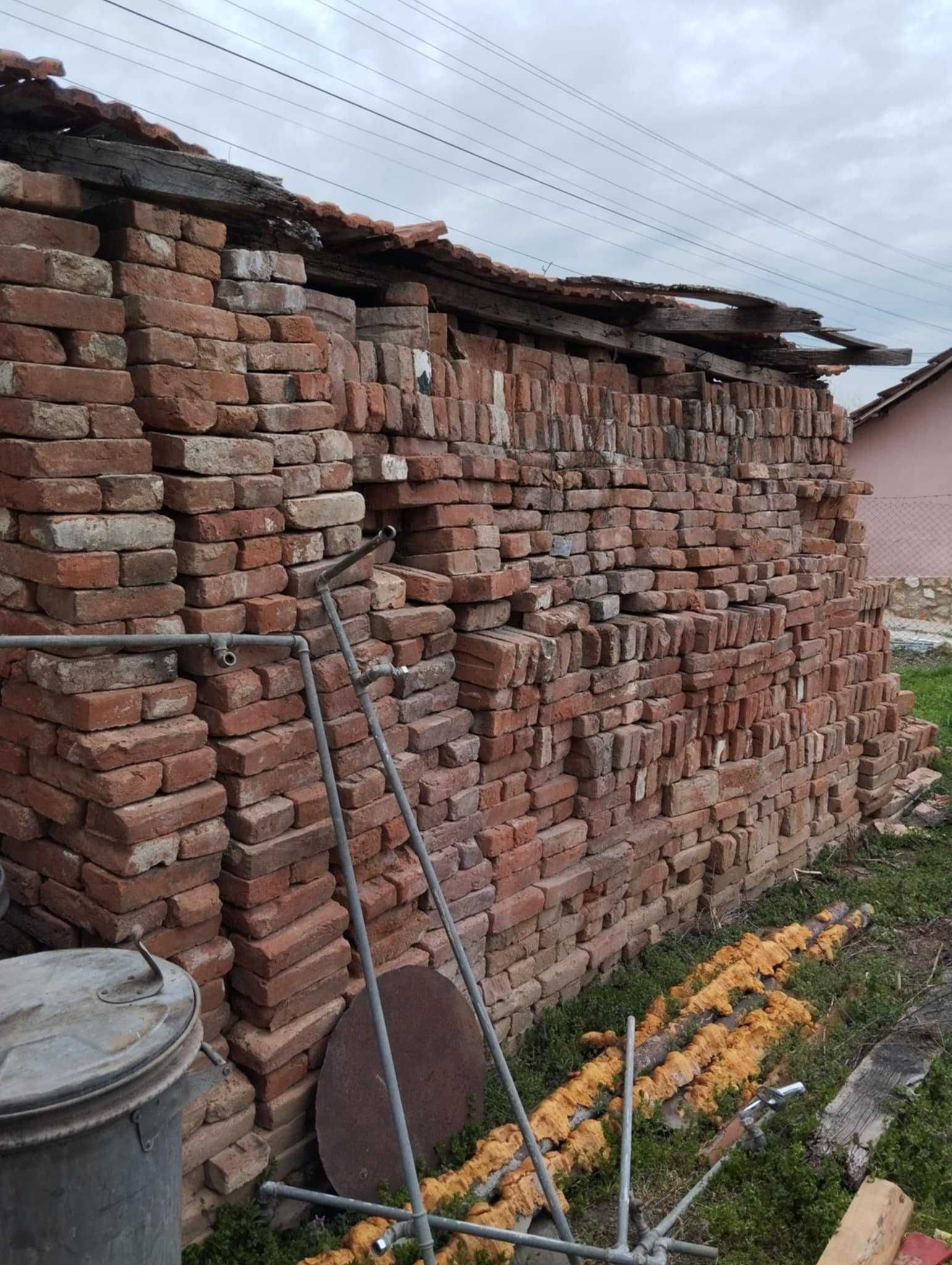 Тухли единици  4000 броя запазени