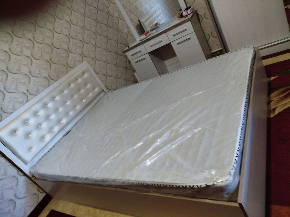 Мебель для спальны