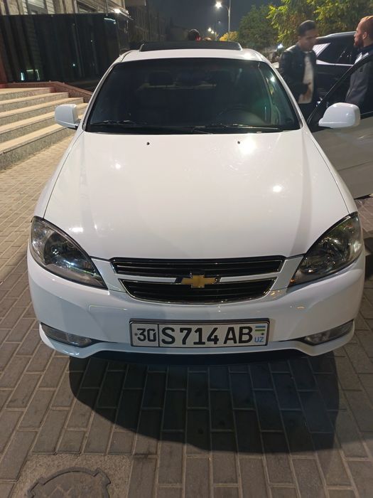 Jentra srochna sotiladi