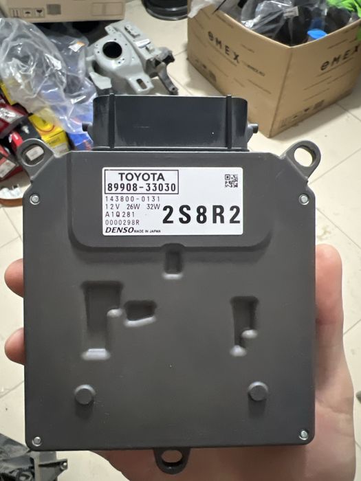 Блок фары правая Камри 70