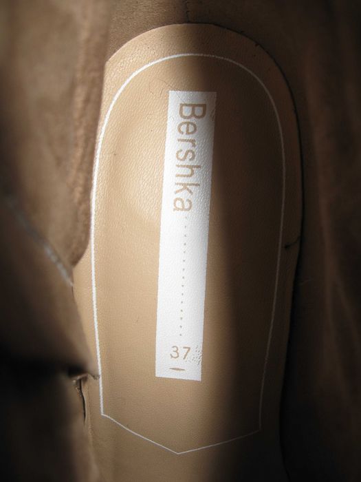 Bershka дамски велурени боти