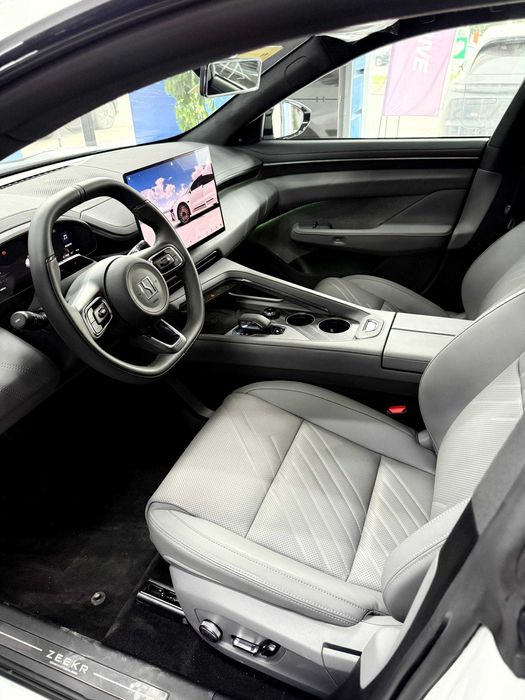 Zeekr 001 you Z sport