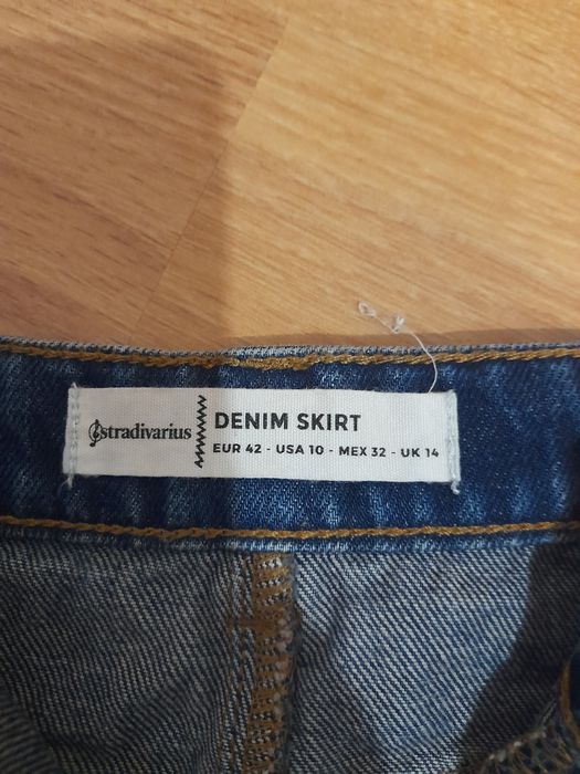 Fusta denim Stradivarius mar.42