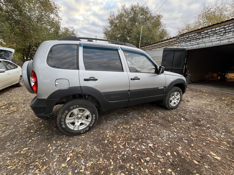 Шевролет Нива в отличном состоянии