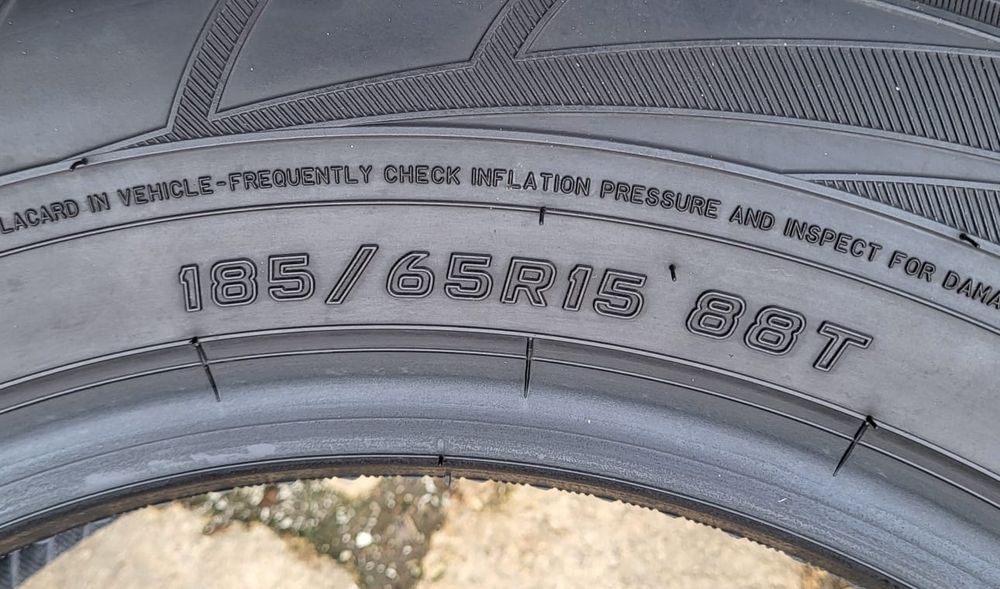 Set 4buc 185/65 R15 88T Falken Eurowinter HS01 M+S iarnă