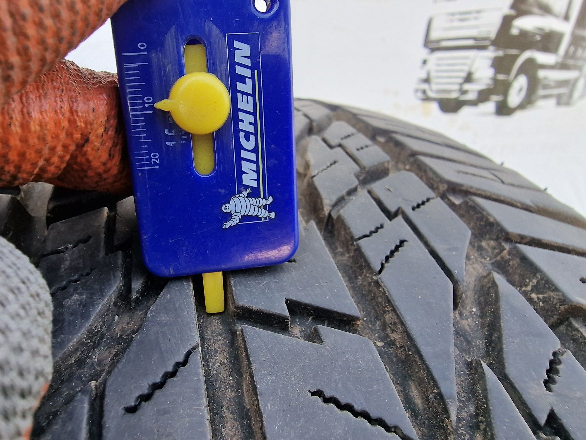 Anvelope 275/55R20 marca Yokohama, DOT 2022 ,9 mm