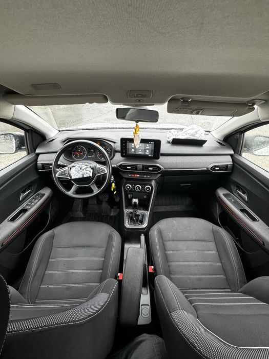 Dacia Sandero AUTOMAT usor Avariat!