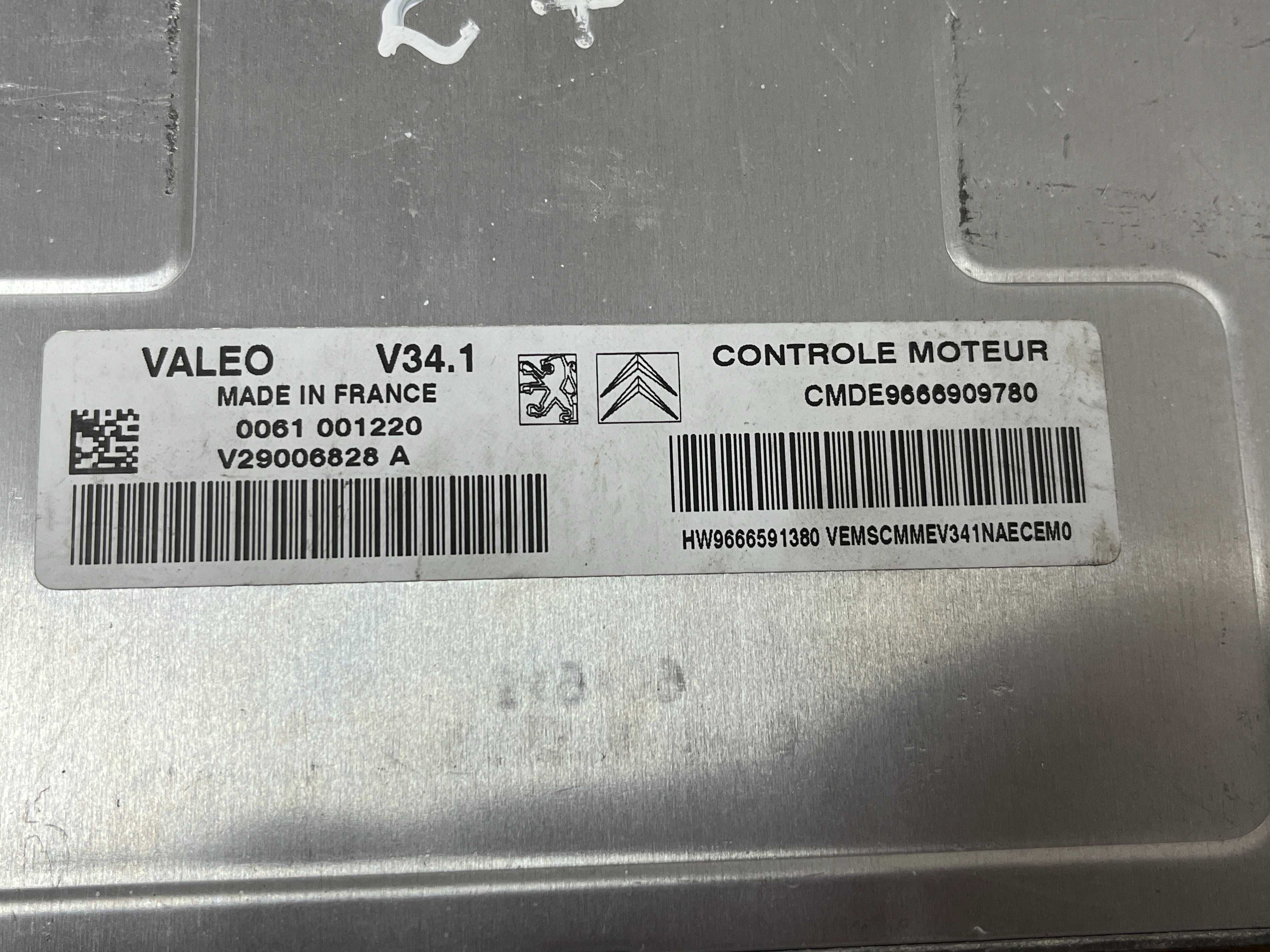 Компютър двигател ECU VALEO ВАЛЕО J34P V34.1 Peugeot Citroen